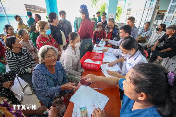Đưa dịch vụ y tế đến gần hơn với người dân vùng biên Tây Ninh