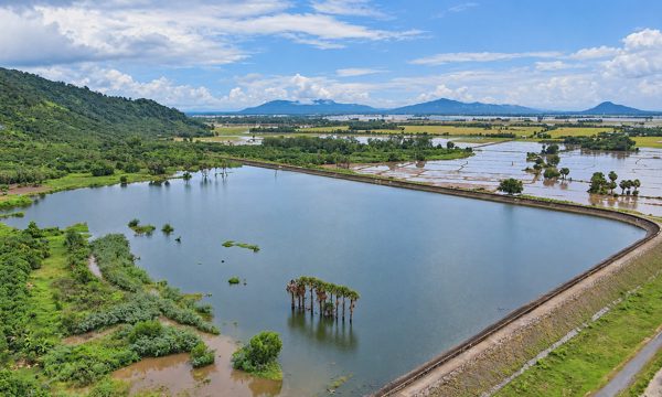 Đưa nước lên Bảy Núi, giúp nông dân Khmer tăng vụ