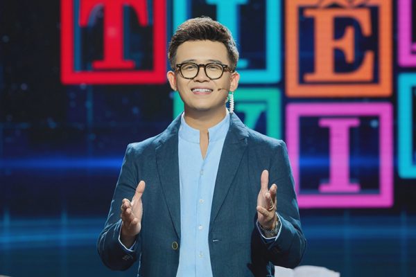 Đức Bảo làm MC chương trình VTV từng gắn với NSND Xuân Bắc
