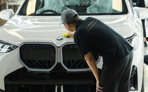 Đức: BMW đền bù gần 19 tỉ đồng cho nhân viên chịu nghỉ việc, nhiều người đăng ký sập hệ thống