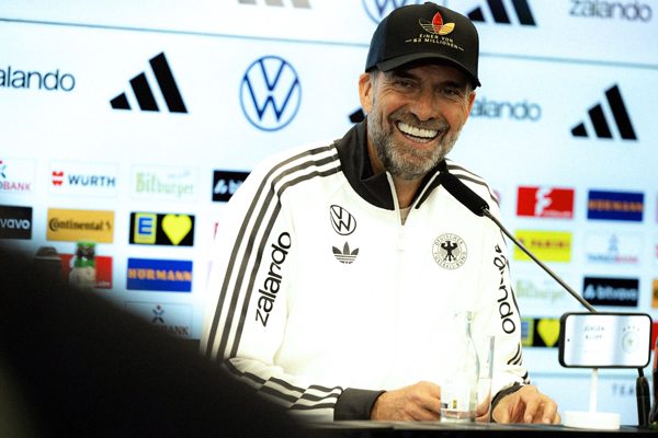 Đức đấu Hà Lan: Chờ ngọn lửa Jurgen Klopp