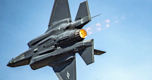 Đức nhận chiến đấu cơ F-35 đầu tiên