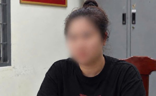 Dựng chuyện cha bệnh nặng, lừa người yêu đồng giới gần 1 tỷ đồng