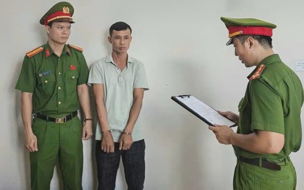 Dùng tên giả, xưng phó giám đốc lừa tình lẫn tiền phụ nữ