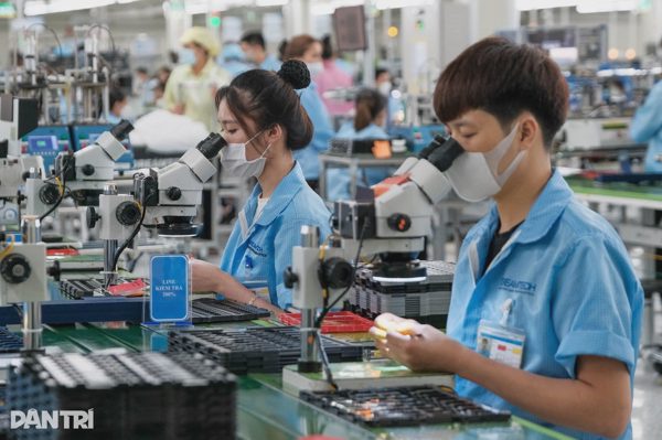 Dùng tiền lương thu hút chuyên gia giỏi, thay đổi tư duy coi trọng bằng cấp