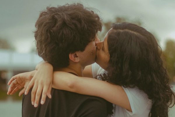 Được người yêu đưa về ra mắt bố mẹ, tôi bàng hoàng phát hiện sự thật sau đó