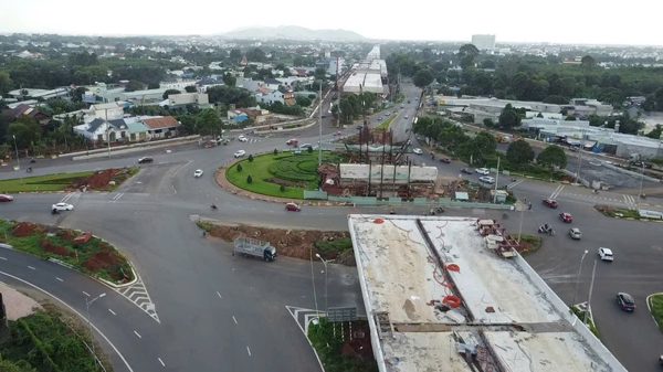 Đường nối cao tốc Biên Hòa - Vũng Tàu: Nơi tăng tốc, chỗ ì ạch