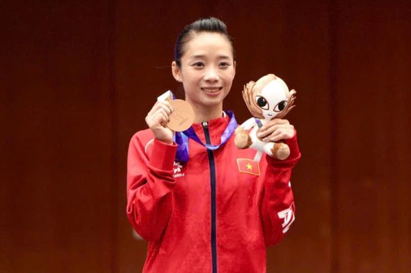 Dương Thuý Vi - 'cây trường xuân' của Wushu Việt Nam