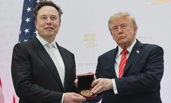 Elon Musk chi 276 triệu USD cho đảng Cộng hòa trong bầu cử giữa kỳ