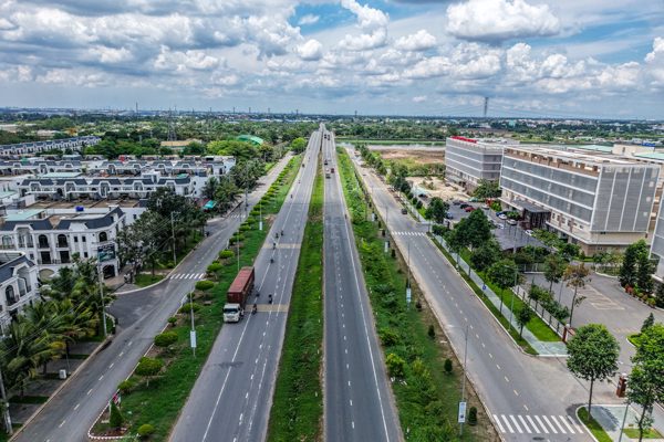 Em dâu làm thủ tục thừa kế gần 1000m2 đất thờ cúng, chị chồng phản đối