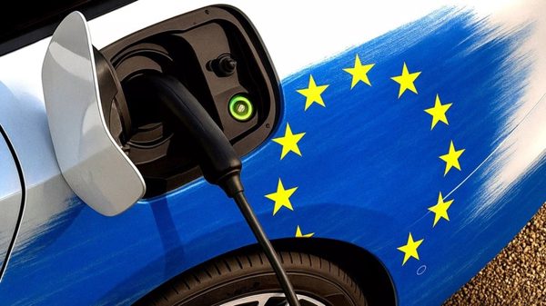 EU yêu cầu Trung Quốc 'tự nguyện' giảm xuất khẩu xe hybrid