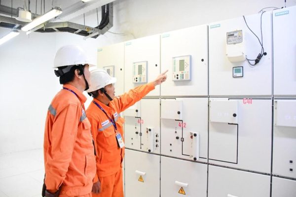 EVNHANOI bảo đảm cung cấp điện an toàn cho Kỳ họp Quốc hội khóa XVI