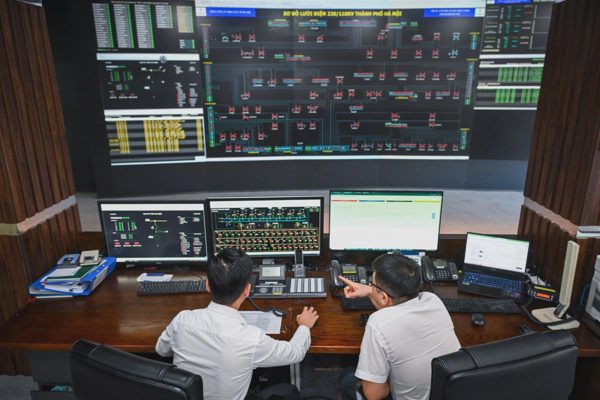 EVNHANOI đẩy mạnh chuyển đổi số, nâng cao tiện ích dịch vụ điện