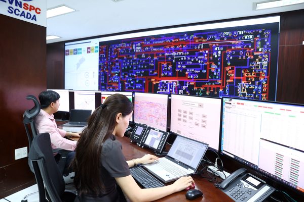 EVNSPC phát triển hạ tầng điện đón dòng vốn FDI