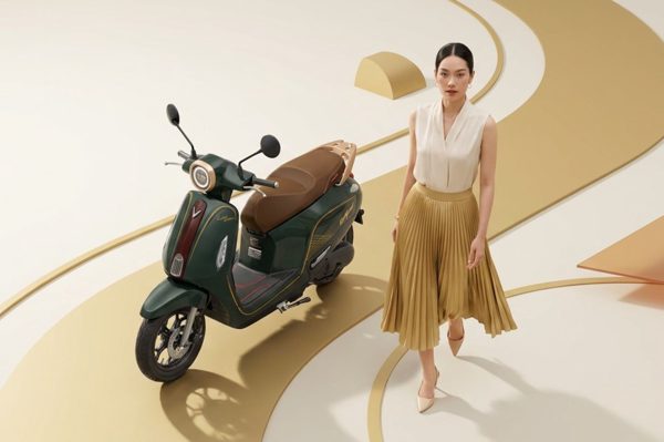 Evo Grand Limited: Smart Key, cốp 35 lít, chống trộm thông minh