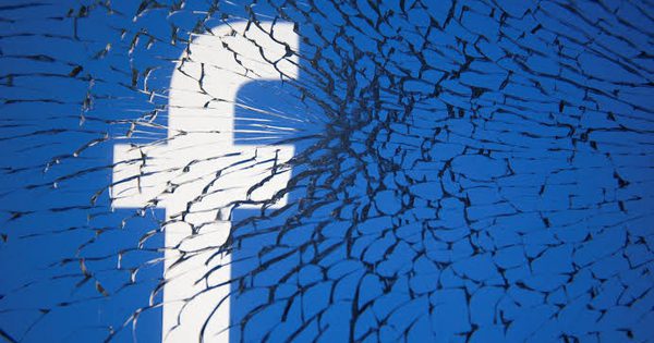 Facebook bản web bất ngờ tê liệt diện rộng
