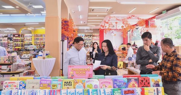Fahasa khai trương nhà sách hơn 13 tỉ đồng tại Cà Mau