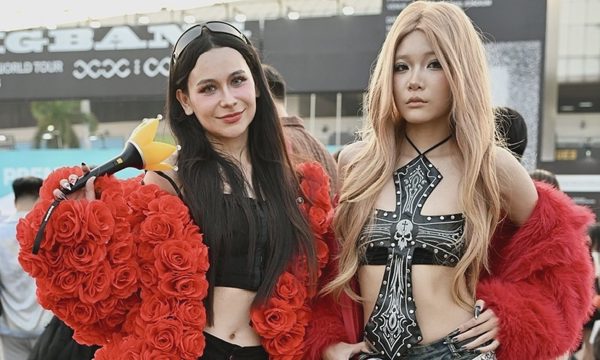 Fan đổ về sân vận động chờ concert BigBang ngày cuối