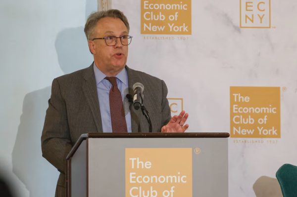 Fed có thể không tăng lãi suất năm 2027