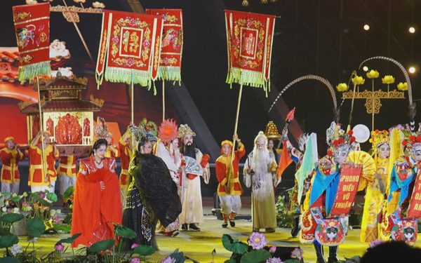 Festival Thăng Long - Hà Nội lần thứ II khai mạc mãn nhãn