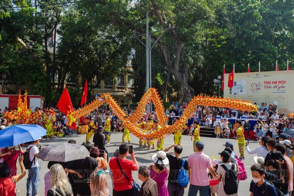 Festival Thu Hà Nội 2026 tiếp tục lỡ hẹn, chưa chốt ngày tổ chức mới