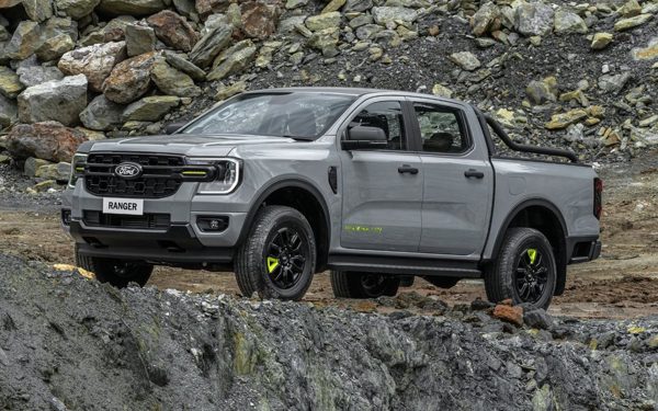 Ford Ranger bản lạ xuất hiện ở Việt Nam, tầm giá 800 - 900 triệu đồng