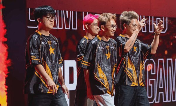 FPT Play 'tiếp lửa' Esports World Cup 2026