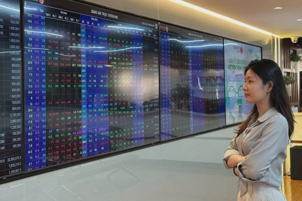FTSE nâng hạng: Gần 79.000 tỷ đồng sẽ chảy vào cổ phiếu nào?