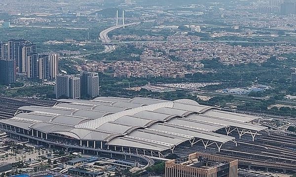 Ga Trung Quốc vận hành 40 giây một chuyến trong cao điểm Tuần lễ vàng