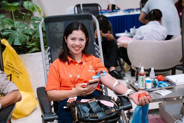 Gần 800 đơn vị máu được sẻ chia trong ngày hội Giọt Thương