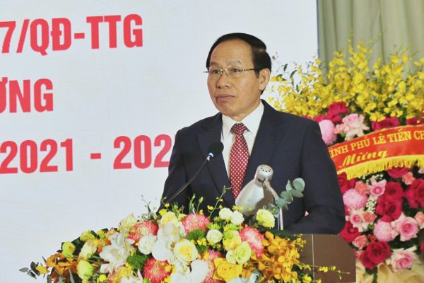 Gắn học tập suốt đời với các mục tiêu về phát triển nguồn nhân lực