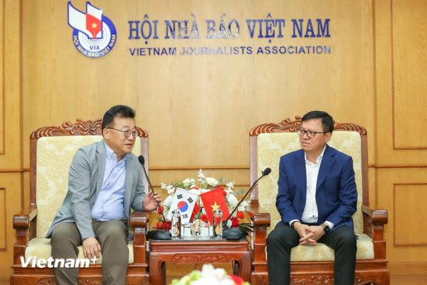 Gắn kết những người làm báo Việt Nam-Hàn Quốc trong thời đại số