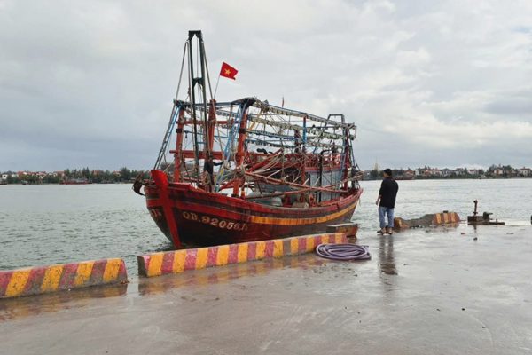 Gặp tai nạn bất ngờ trên biển, một ngư dân không qua khỏi