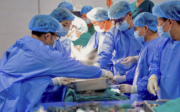 Ghép 2 ca thận thành công, lập kỷ lục mới về thời gian bảo quản tạng