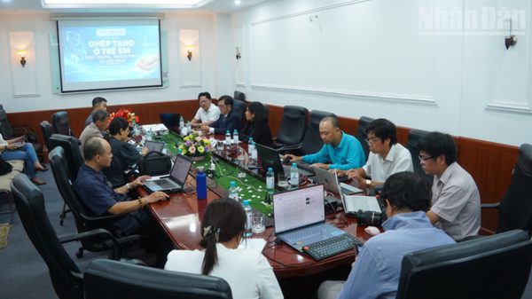 Ghép tạng ở trẻ em: Phải đặt quyền và lợi ích của các em lên hàng đầu