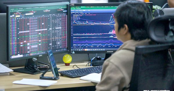 Giá cổ phiếu liên tục giảm, nhà đầu tư nản lòng