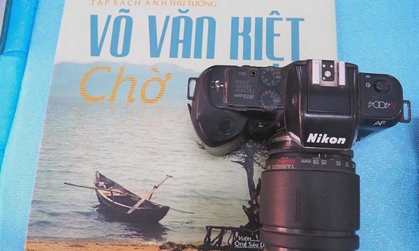 Gia đình cố Thủ tướng Võ Văn Kiệt trao hơn 100 kỷ vật cho Cà Mau