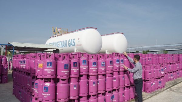 Giá gas tại Thành phố Hồ Chí Minh tăng thêm 20.000 đồng/bình 12kg