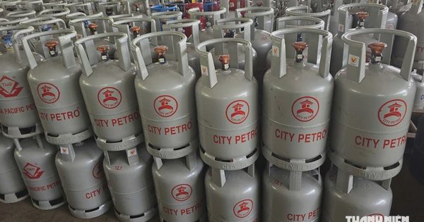 Giá gas tháng 11 tăng mạnh, bình 50 kg tăng hơn 42.000 đồng