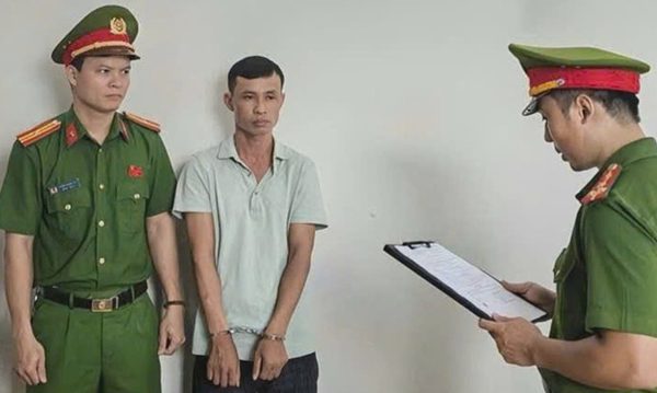 Giả giám đốc mắc ung thư, lừa tiền bạn gái