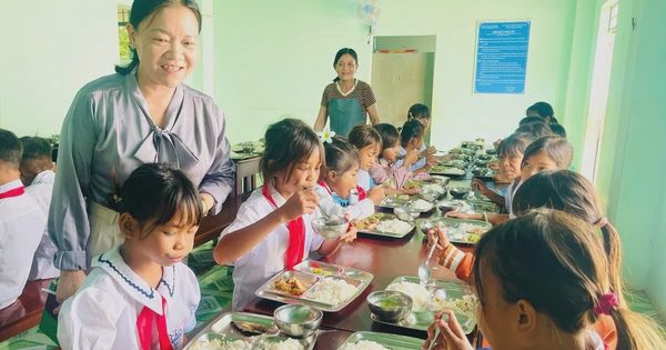 Gia Lai cấp gần 1.700 tấn gạo cho học sinh vùng khó