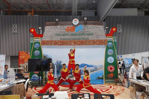 Gia Lai lan tỏa sắc màu ‘Đại ngàn chạm biển xanh’ tại hội chợ du lịch quốc tế