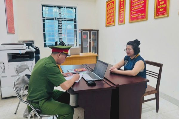 Giả mạo là bác sĩ quốc tế, người phụ nữ lừa đảo hàng trăm triệu đồng