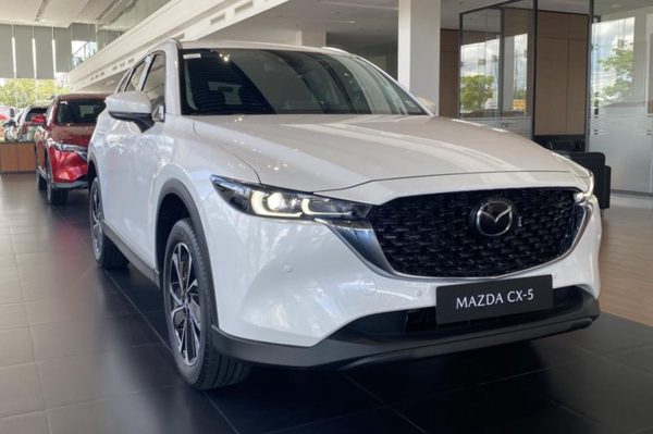 Giá Mazda CX-5 tiếp tục dò đáy tại đại lý