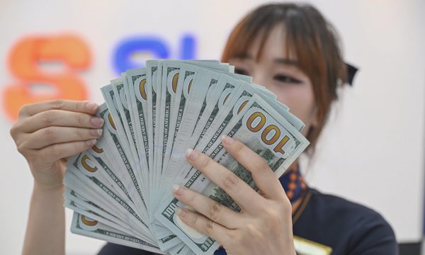 Giá USD ngân hàng tiếp tục giảm