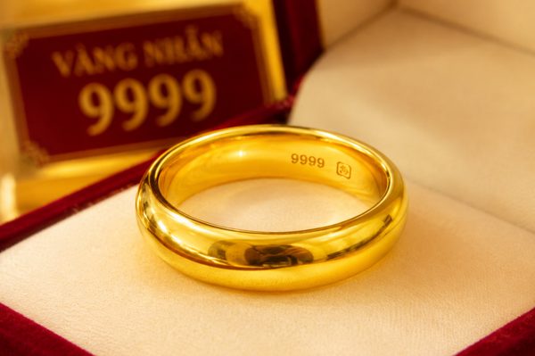 Giá vàng 9999 PNJ hôm nay 22/9/2026 bao nhiêu 1 chỉ?