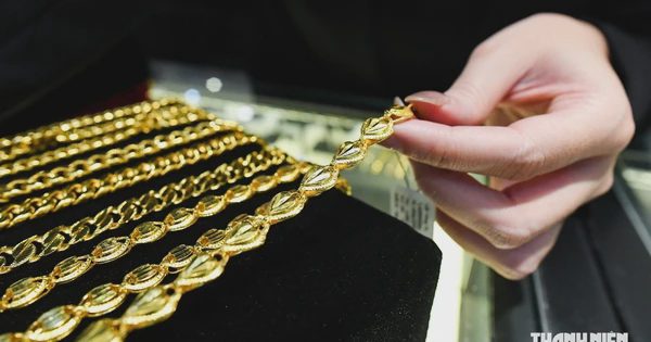 Giá vàng, bạc giảm sâu, sắp tới có phục hồi?