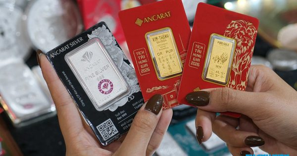 Giá vàng bật tăng sau nhiều ngày bất động