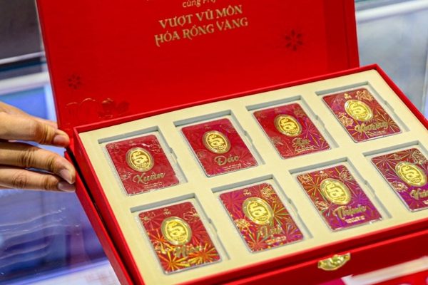 Giá vàng hôm nay 1/9/2026: Vàng nhẫn BTMC giảm 700 nghìn/lượng