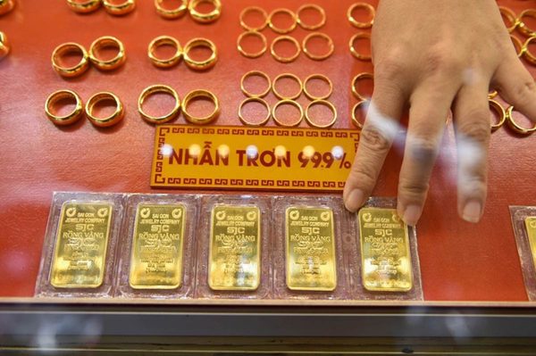 Giá vàng hôm nay (19/9): Tiếp tục tăng